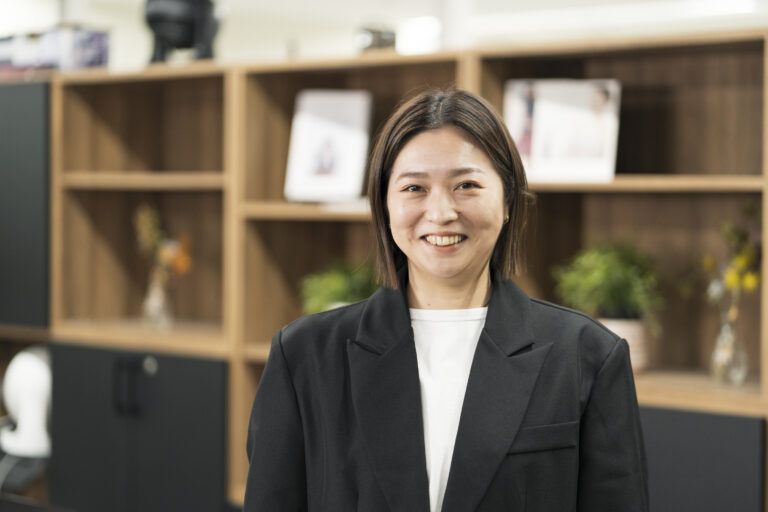 スポーツトレーナーからディレクターへ ─ 転職の決断と成長の軌跡